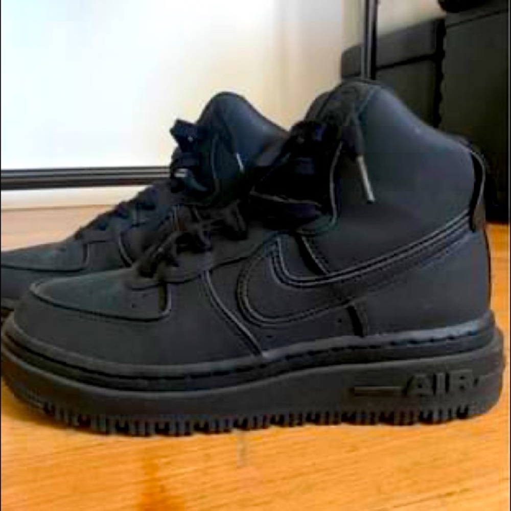 Nike Airforce 1 Boot style